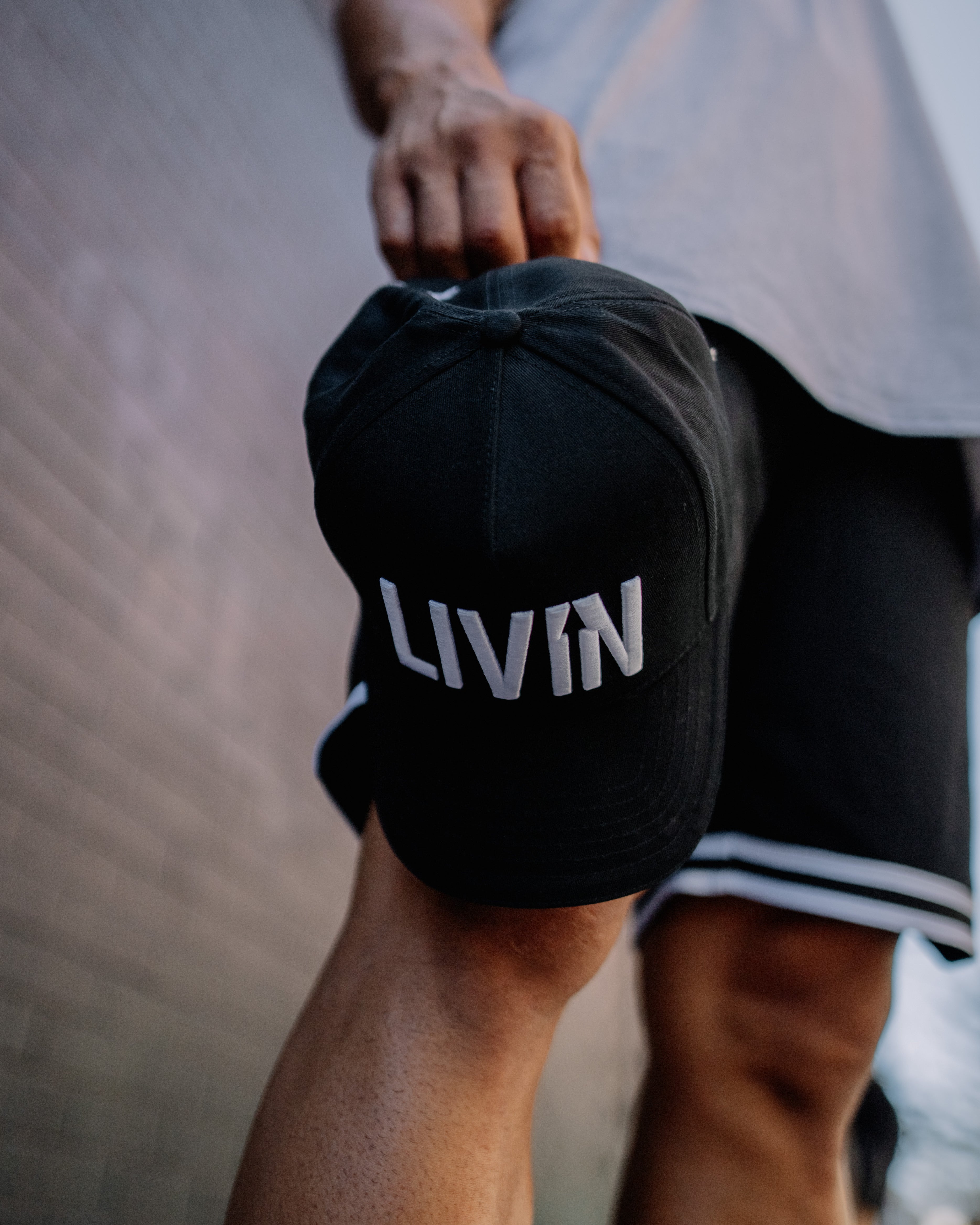 LIVIN Snapback