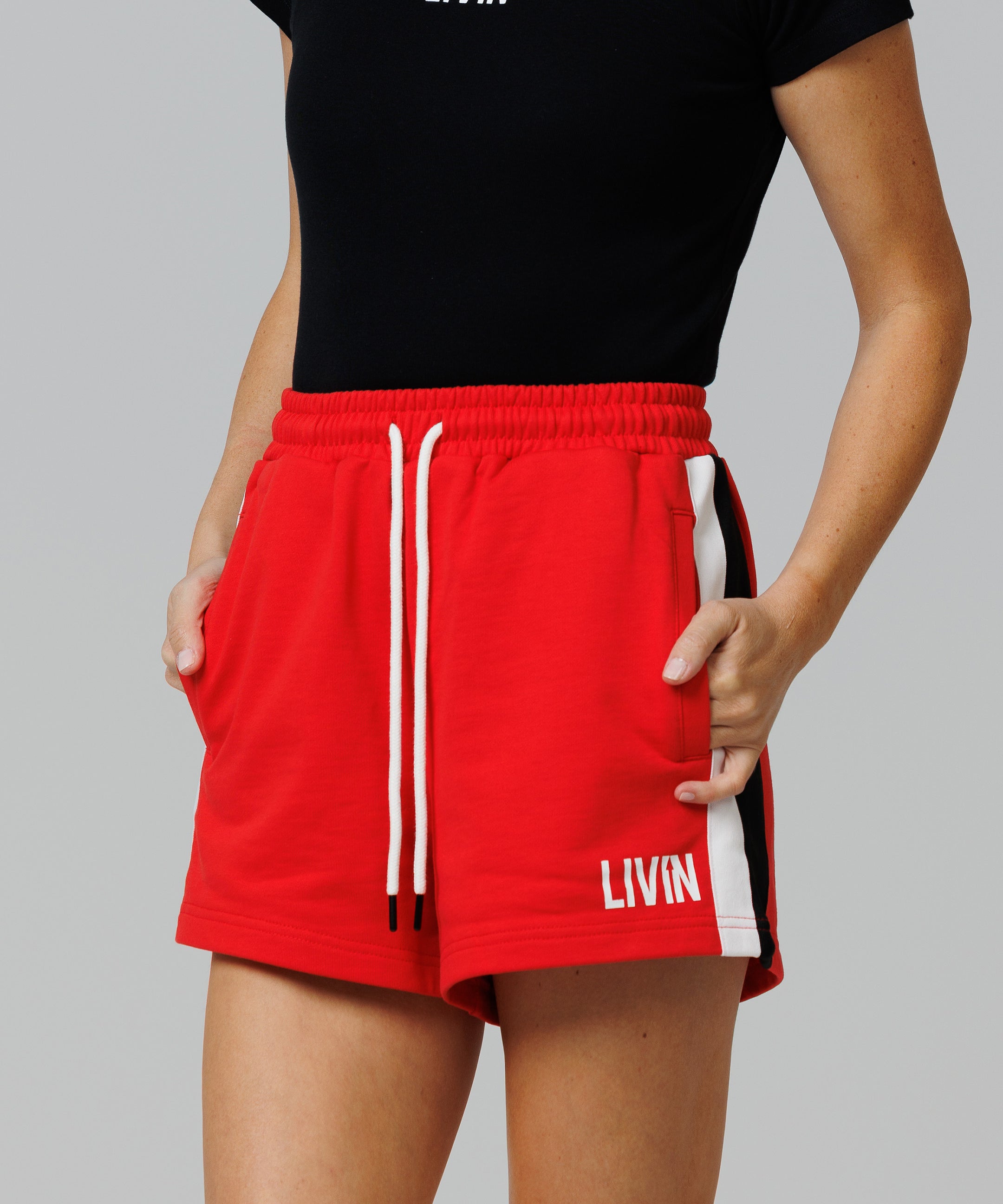 LIVIN-58.jpg