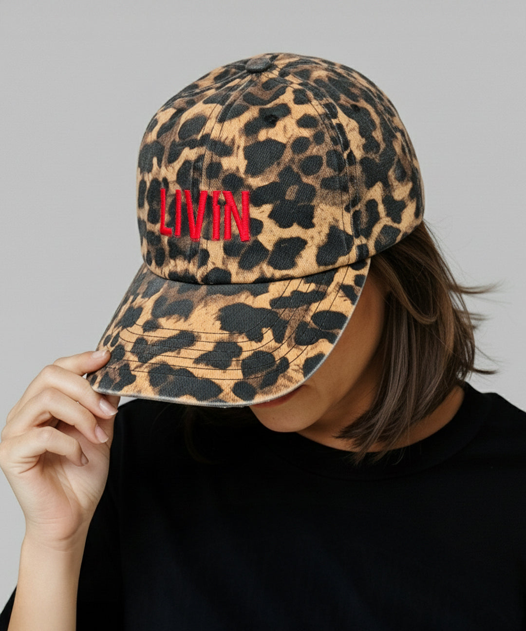 Leopard_Hat_Studio_01_1350px.jpg