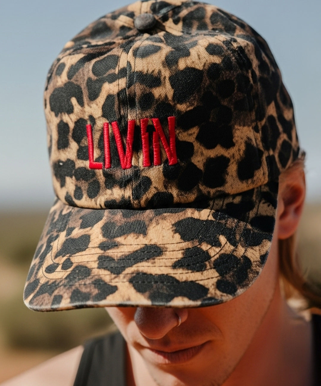 Leopardhat02red1350px.jpg